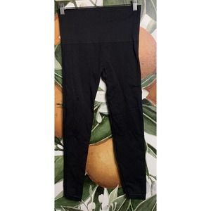 Spanx Leggings Women's XL Black Look At Me Now Seamless Shaping Leggings Pants.
